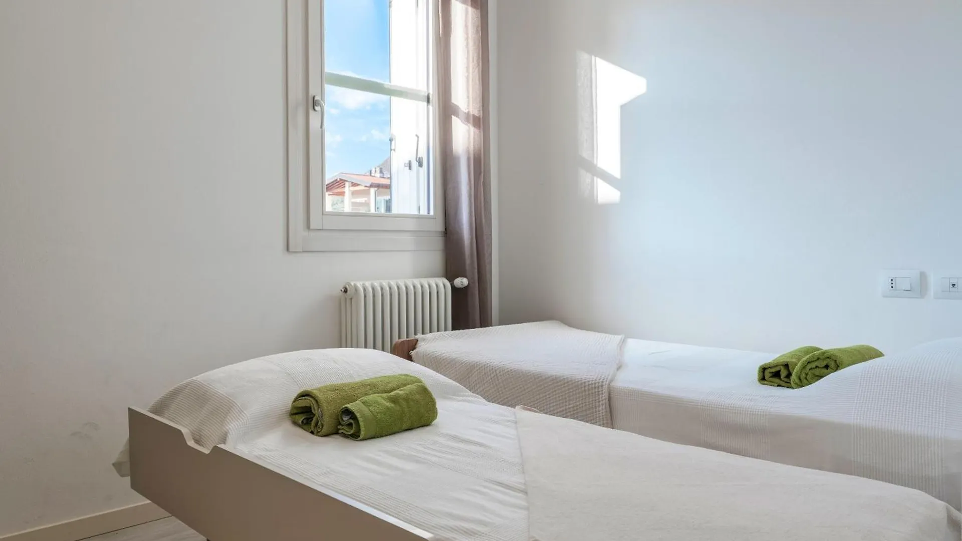 Lovely Fasanella 54: Pool & Lake Toscolano Maderno